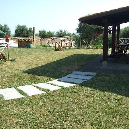 מרינה די מונטמרצ'יאנו Agriturismo La Casa Della Lavanda - Il Rustico מראה חיצוני תמונה