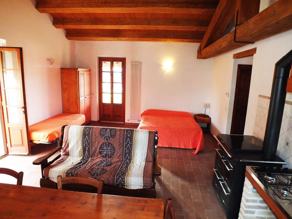 מרינה די מונטמרצ'יאנו Agriturismo La Casa Della Lavanda - Il Rustico מראה חיצוני תמונה