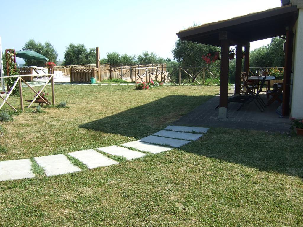מרינה די מונטמרצ'יאנו Agriturismo La Casa Della Lavanda - Il Rustico מראה חיצוני תמונה
